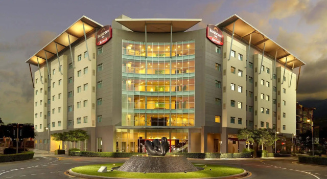 Residence Inn by Marriott San Jose Escazu, Book Hotel Hoteller i San Jose med pool, Swimmingpool