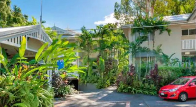 Апартаменты Palm Cove Tropic Apartments