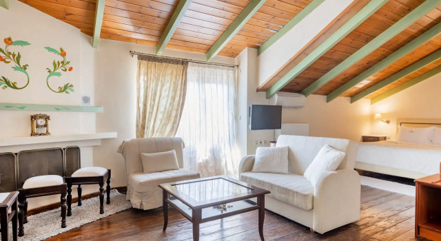 Полулюкс Konitsa Mountain Hotel