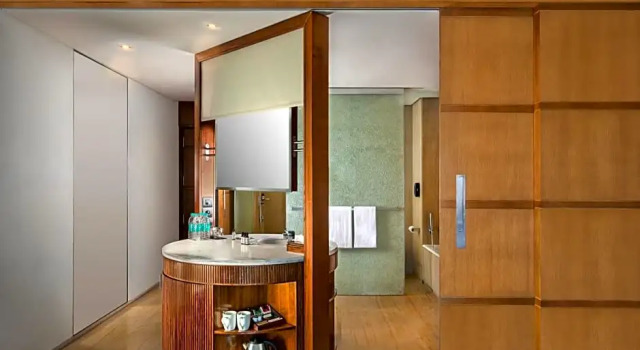 Двухместный номер с видом на бассейн Hyatt Regency Chennai