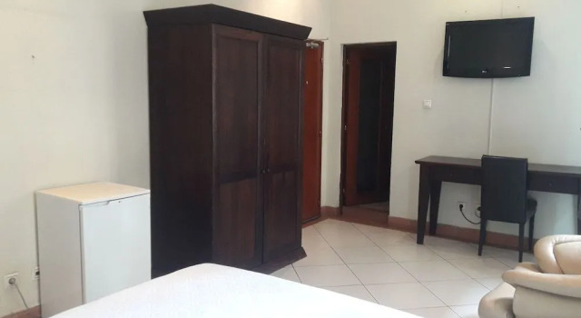Downtown Marginal Guest House, Reservar Casa de hóspedes Hotéis em Luanda com pequeno-almoço, perto de Chamavo Centro Comercial, Café da manhã