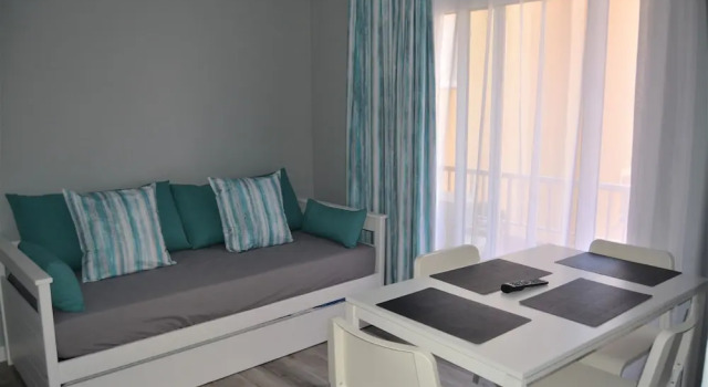 Апартаменты Deluxe Apartamentos RF Bambi Adults Only