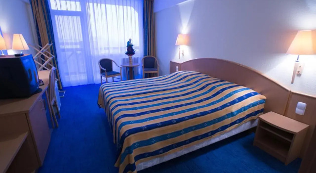 Mátyás Király Gyógy- és Wellness Hotel, Забронировать Курортный отель Отели Хайдусобосло 3 звезды, рядом с Greek Catholic Church, 3*