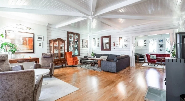 Вилла By the Sea  Luxury Villa
