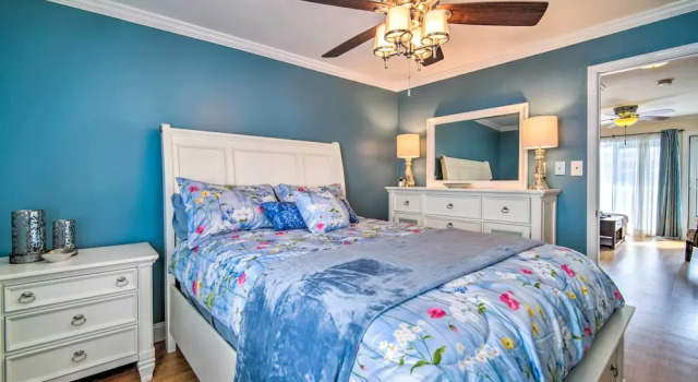 Beautiful Brigantine Condo - Walk to Beach!, Забронировать Апартаменты/квартира Бригантин Джерси-Шор