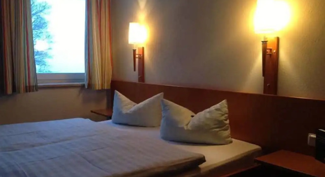 Berghotel Stutenhaus, Varaa Hotelli Suhl Thuringian Forest