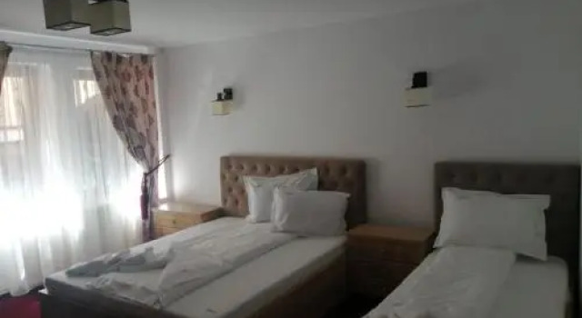Pensiunea Rosenau, Rezervovat Hotel Hotely v Prahova Valley s parkováním, Parkování