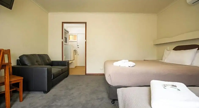 Номер Standard City View Motel