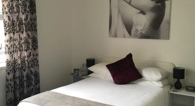 The Glam Guesthouse, Забронировать Отель Кейптаун Центр Кейптаун