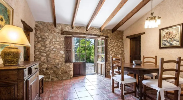 Villa Amengual, Book Villa Villas in Búger, Villa