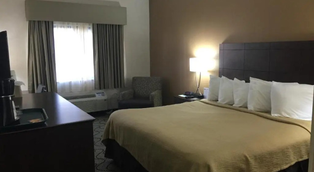 Номер Standard Days Inn by Wyndham Columbia Mall