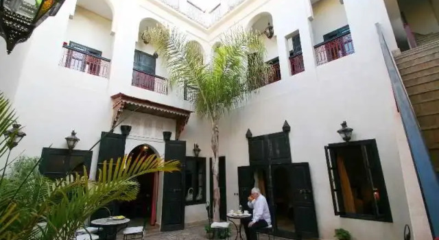 Maison Africa, Забронировать Отель Отели Марракеш-Тенсифт-Эль-Хауз с парковкой, Парковка