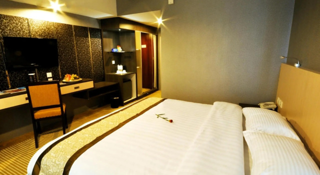 Номер Deluxe Hermes Palace Hotel Medan