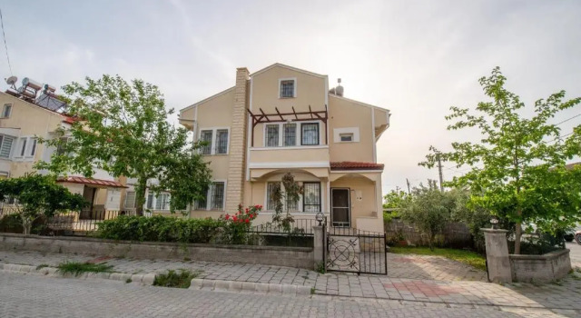Sahile Yakın Havuzlu Villa 6+2 kişilik, Rezervovat Vila Hotely v Fethiye Area s parkováním, Parkování