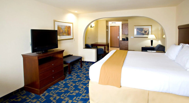 Двухместный люкс Holiday Inn Express Jourdanton - Pleasanton by IHG