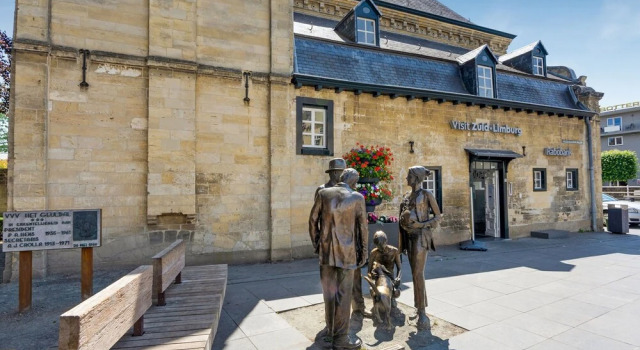 Alluring Holiday Home in Valkenburg With Garden, Rezervovat Hotel Hotely v Limburg s parkováním, Parkování