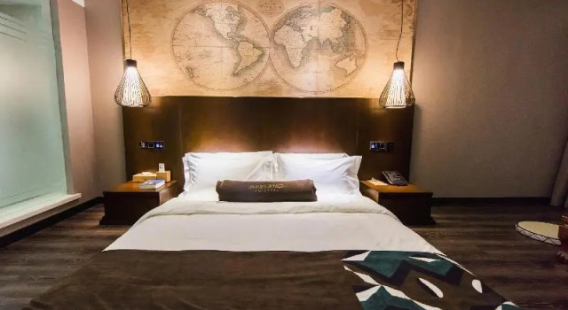 James Joyce Coffetel Jilin Railway Station Fortune Plaza, Prenota Hotel Hotel a Jilin con parcheggio, Parcheggio