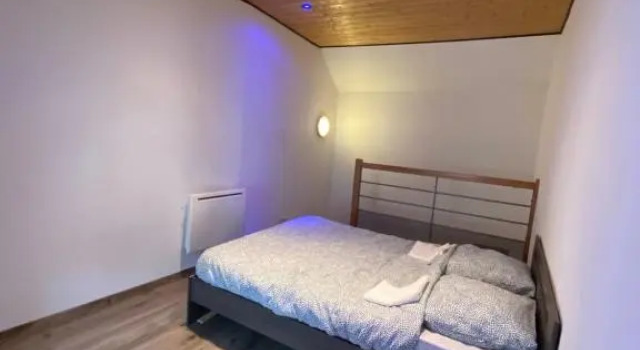 Vesoul appartement atypique centre ville., Buchen Sie Ferienwohnung Vesoul Haute-Saône