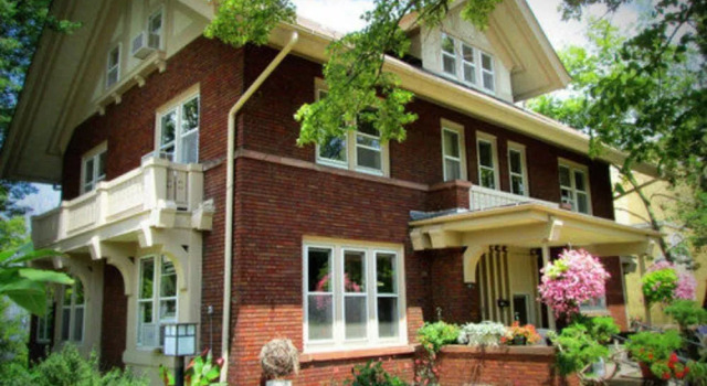 Mendota Lake House Inn, Rezervați Pensiune Hoteluri în Madison cu parcare, Parcare