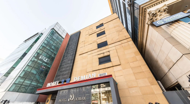 Demian Hotel