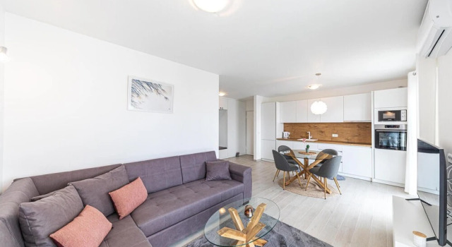 Beautiful Apartment in Trogir With Wifi and 2 Bedrooms, Забронировать Апартаменты/квартира Трогир 