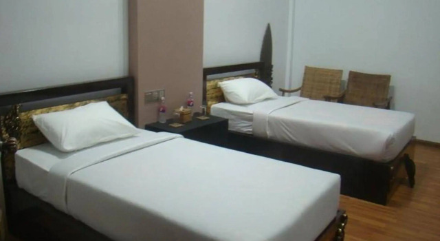 Junction Rose Hotel