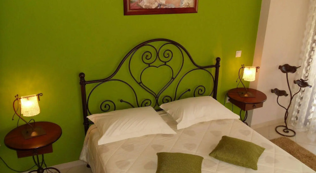Garden Villa, Rezerwuj Willa Janina Epir