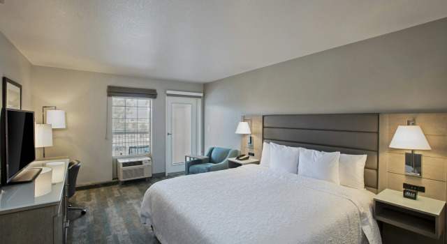 Hampton Inn & Suites Hermosa Beach, Забронировать Отель Отели Венис-Бич с завтраком, Завтраки