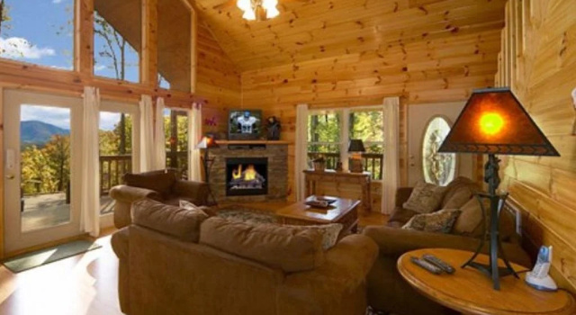A Slice of Heaven 2 Br cabin by RedAwning