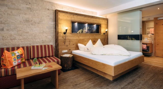 Семейный номер Standard с балконом и с красивым видом из окна Kinderhotel Laderhof