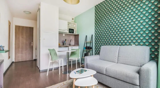 Superbe studio terrasse proche Bordeaux, Varaa Hotelli Hotellit ja majoitukset kohteessa Talence, Hotelli
