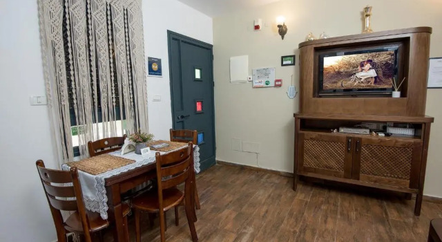 Tenebagolan Suites Zimmers, Prenota Hotel Hotel a Israele Distretto Nord con piscina, Piscina