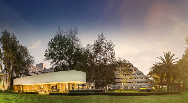 Двухместный номер Luxury The Maslow Hotel, Sandton