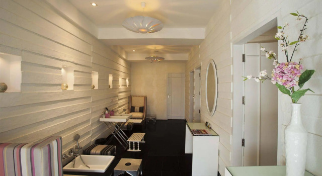 Escape Hotel & Spa, Rezervovat Lázně / Resort Hotely v Bangalore s parkováním, Parkování