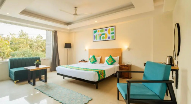 Treebo Twin Tree Suites, Varaa Hotelli Hotellit Haryana pysäköinnillä, Pysäköinti