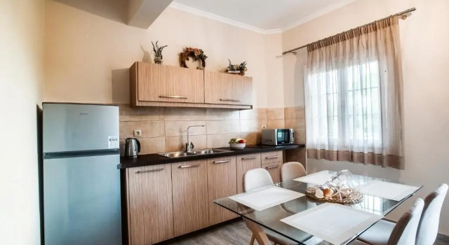Апартаменты Potamos Apartments