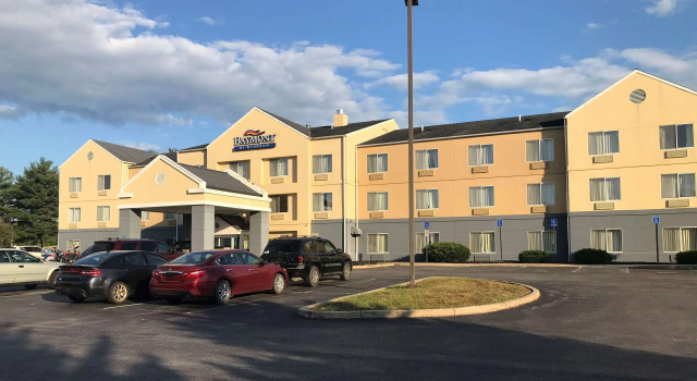 Fairfield Inn Chambersburg, Book Hotel Chambersburg 
