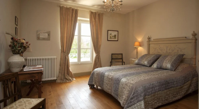 Номер Deluxe Maison dhôtes de Charme Les Bruhasses