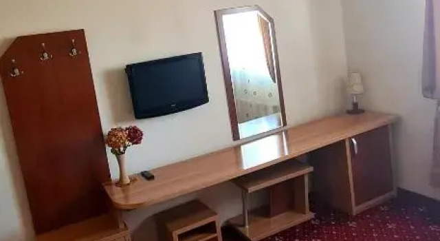 Motel Cool, Забронировать Мотель Отели Плоешти с парковкой, Парковка
