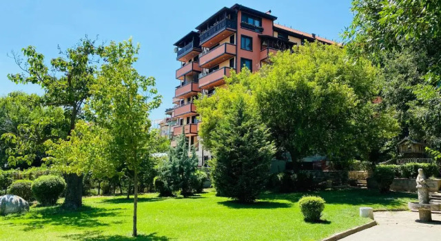 Апартаменты Babylon Park Apartment