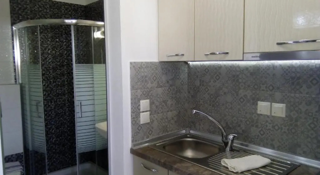 Номер Standard petros house