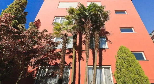 Double Room Ascona in Ascona, Забронировать Отель Отели Аскона с парковкой, рядом с Golfclub Patriziale Ascona, Парковка