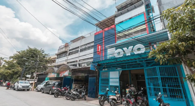 Hotel O Balcon Biru, Book Hotel Sawah Besar Jakarta