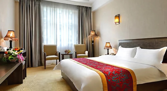 Yading Yizhan Hotel, Buchen Sie Hotel Shangri-La 