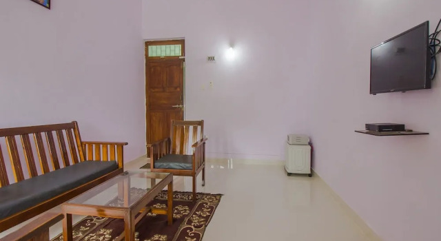 OYO 16984 Home Elegant 1BHK Calangute, Rezerwuj Hotel Calangute North Goa