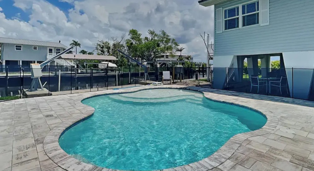 Коттедж с 3 комнатами с балконом 275 Blue Bay by Distinctive Beach Rentals