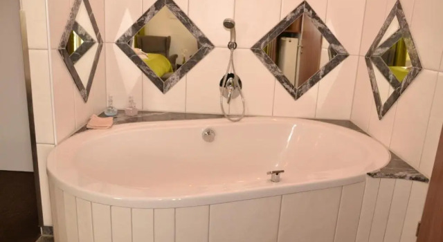 Люкс с балконом Vakantiehotel Der Brabander Apartments