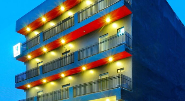 Hotel Red York, Забронировать Отель Нойда штат Уттар-Прадеш