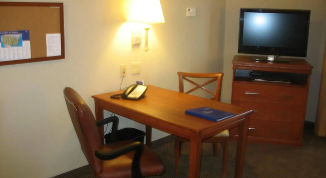 Candlewood Suites Memphis, Prenota Hotel Southwind Tennessee