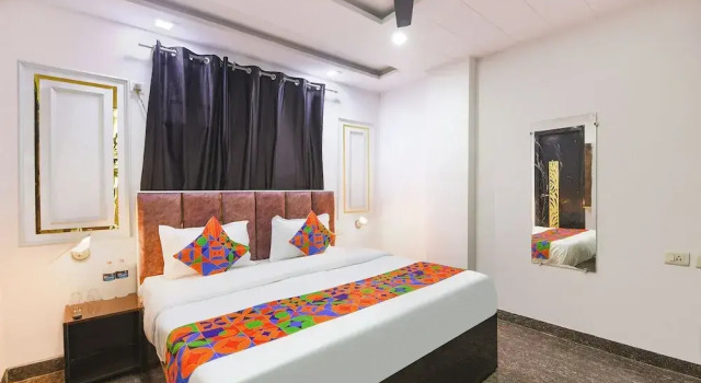 Номер Deluxe FabHotel Celebration Home